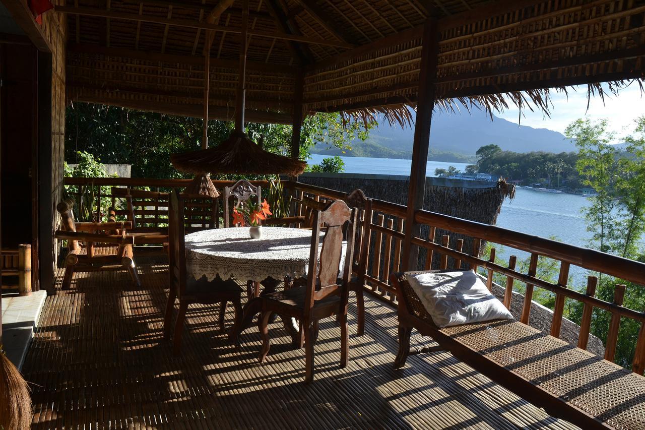 Bamboo Beach Resort Пуэрто-Галера Экстерьер фото