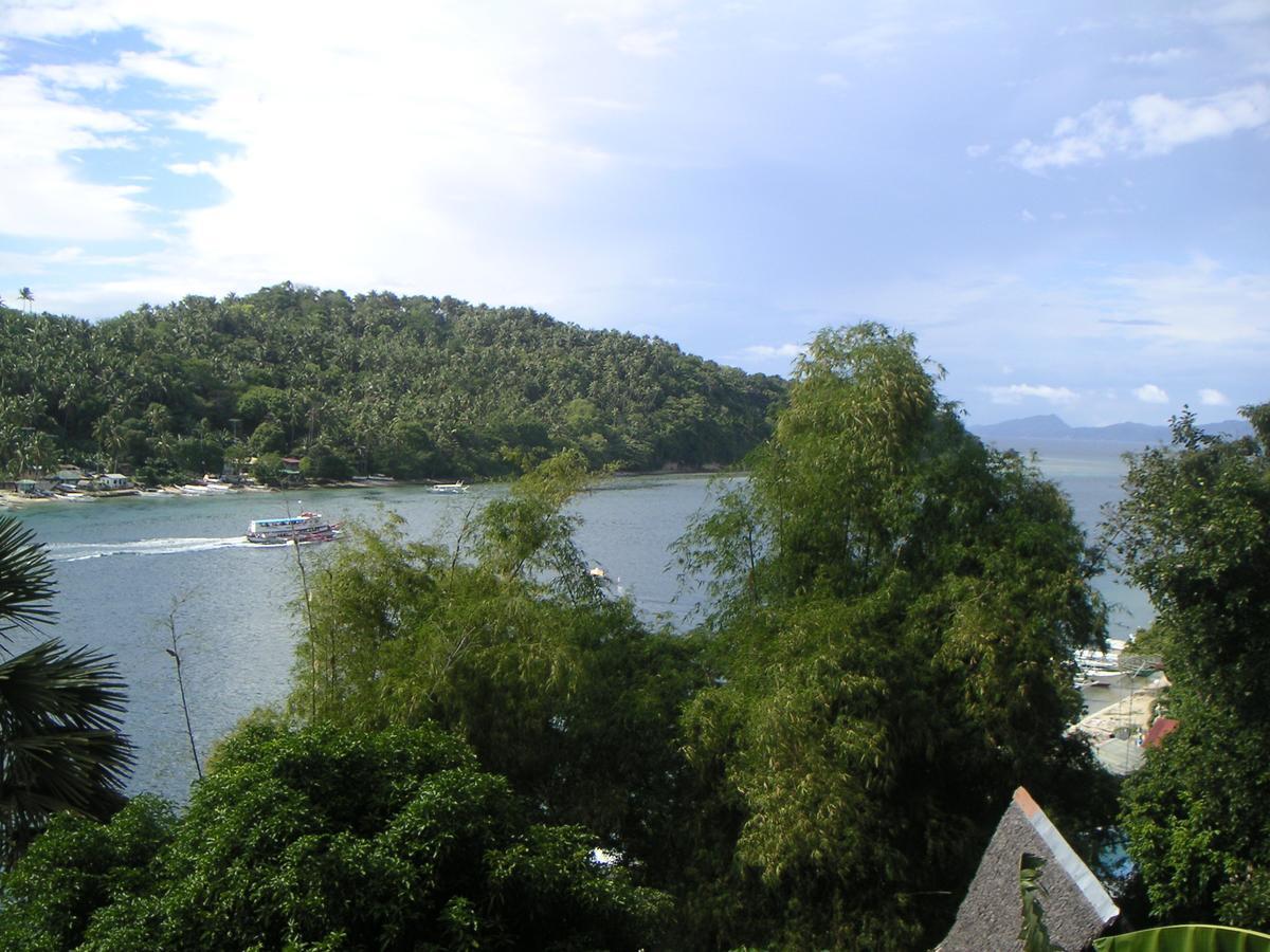 Bamboo Beach Resort Пуэрто-Галера Экстерьер фото