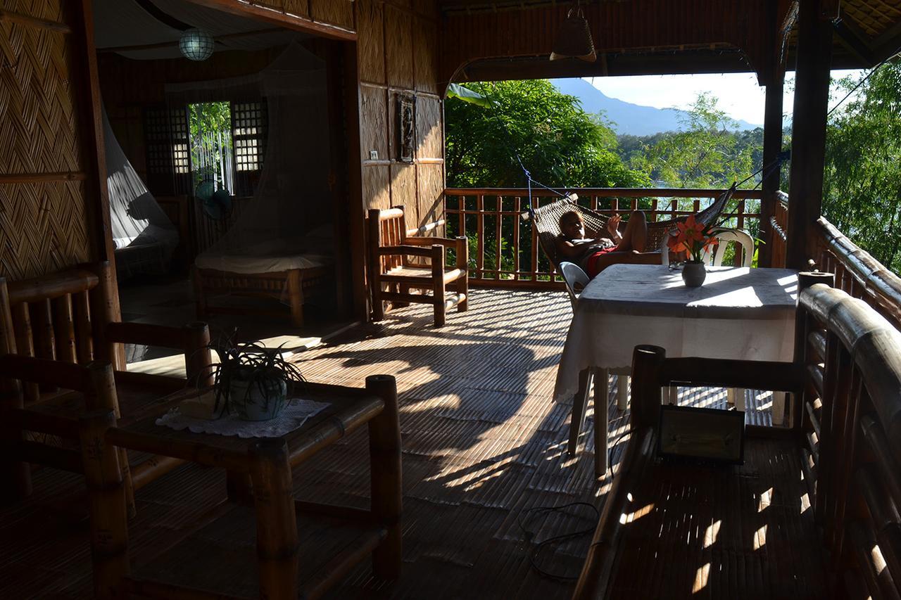 Bamboo Beach Resort Пуэрто-Галера Экстерьер фото